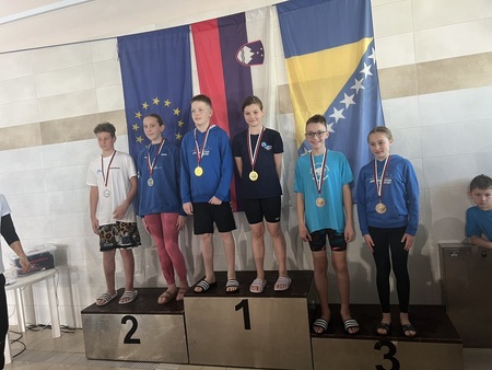 Mladi Calcitovi plavalci uspešno nastopili na 36. Memorialu Boštjana Mariniča v Velenju (3)